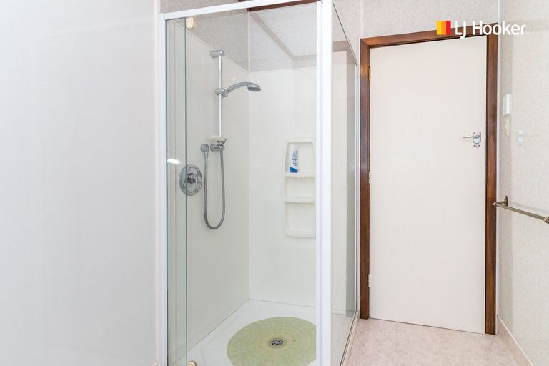 Photo of property in 35 Glen Road, Mornington, Dunedin, 9011