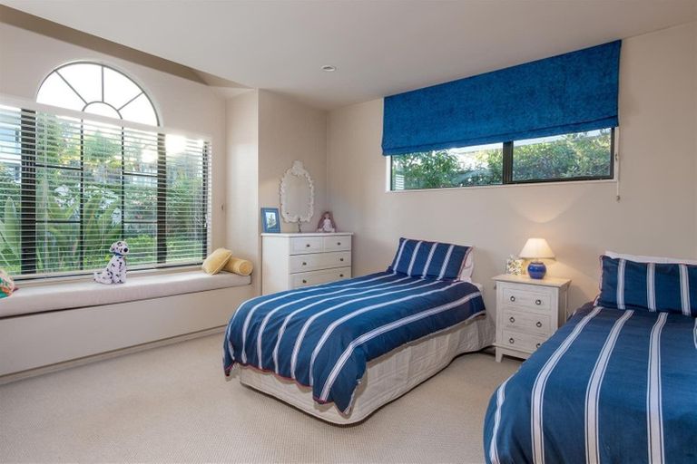 Photo of property in 14 Hamana Street, Narrow Neck, Auckland, 0622