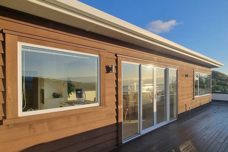 Photo of property in 71 Mount Pleasant Road, Mount Pleasant, Christchurch, 8081