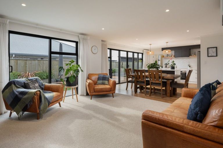 Photo of property in 38 Catalina Crescent, Burleigh, Blenheim, 7201