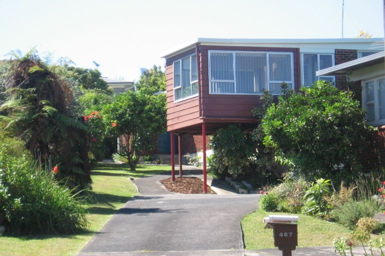 Photo of property in 3/467 Beach Road, Murrays Bay, Auckland, 0630