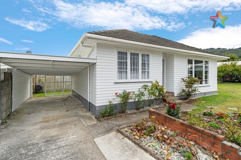 Photo of property in 145a Stokes Valley Road, Stokes Valley, Lower Hutt, 5019