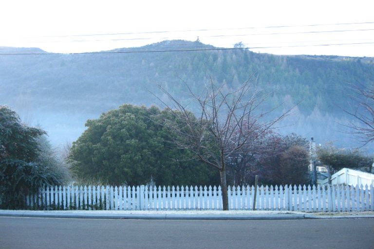 Photo of property in 51 Devon Street, Arrowtown, 9302