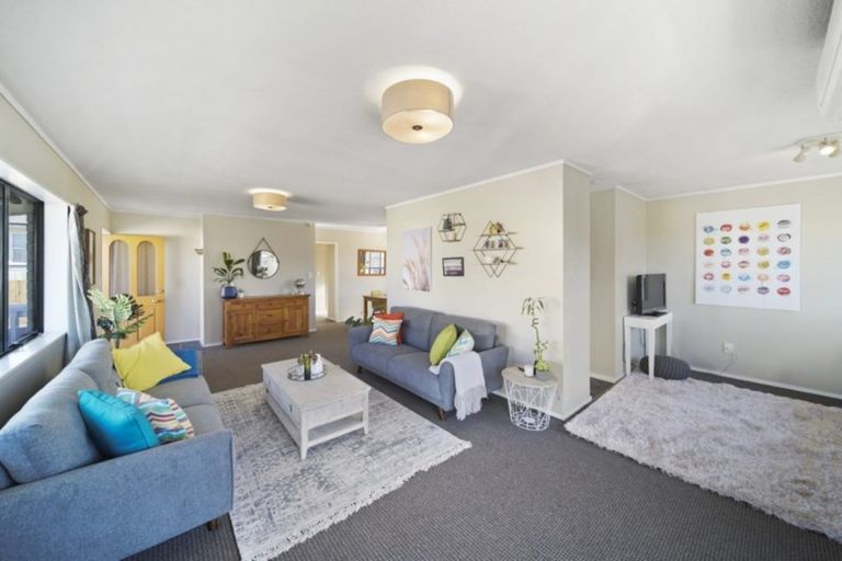Photo of property in 1/32 Greenhill Crescent, Pakuranga, Auckland, 2010