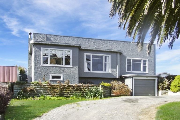 Photo of property in 6 Empire Street, Dannevirke, 4930