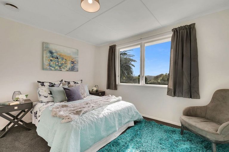 Photo of property in 59 Leicester Street, Cannons Creek, Porirua, 5024