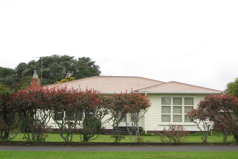 Photo of property in 145 Coronation Avenue, Welbourn, New Plymouth, 4310