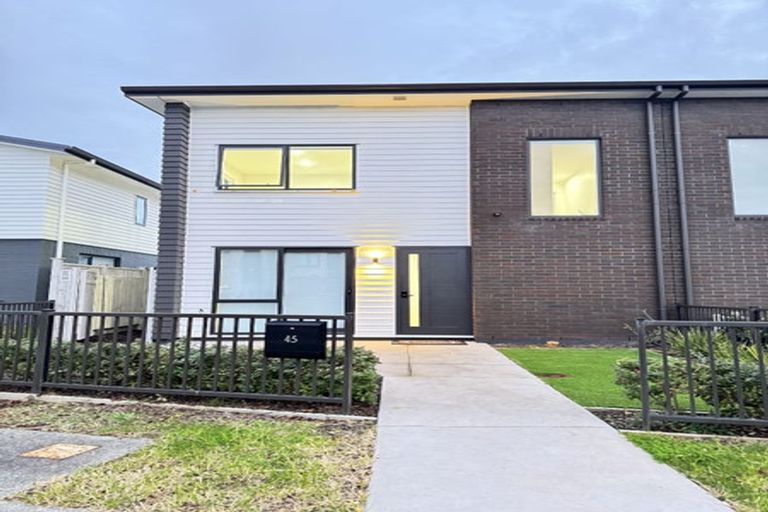 Photo of property in 45 Adlam Lane, Takanini, 2112