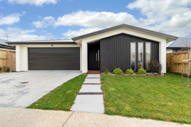 Photo of property in 4 Paiawa Way, Pyes Pa, Tauranga, 3110