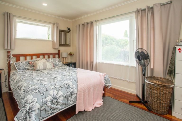 Photo of property in 20b Henderson Crescent, Onekawa, Napier, 4110