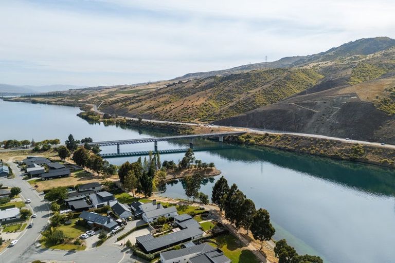 Photo of property in 25a Sunhaven Cove, Cromwell, 9310