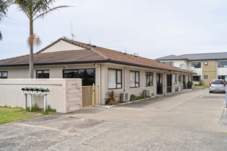 Photo of property in 8d Heath Street, Mount Maunganui, 3116