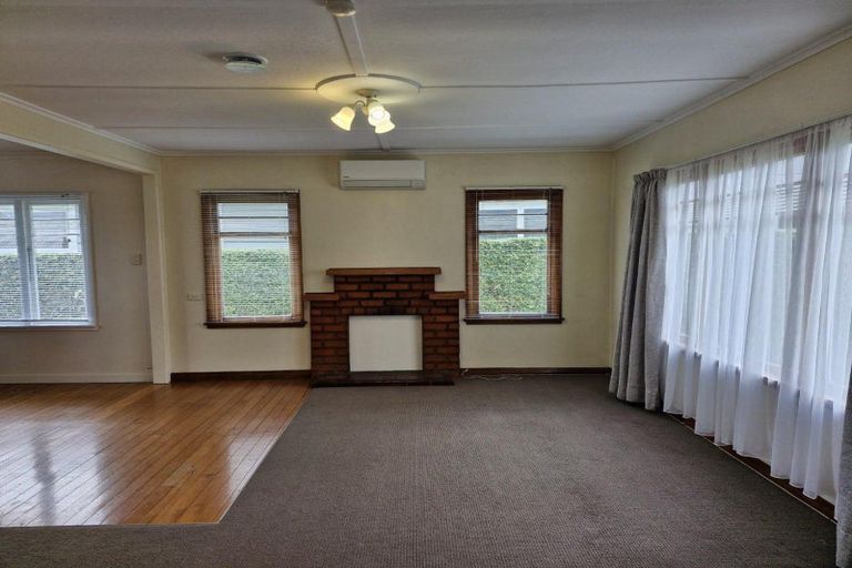Photo of property in 38 Lismore Street, Strandon, New Plymouth, 4312