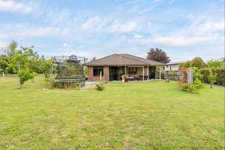 Photo of property in 75 Shepherd Road, Waipahihi, Taupo, 3330