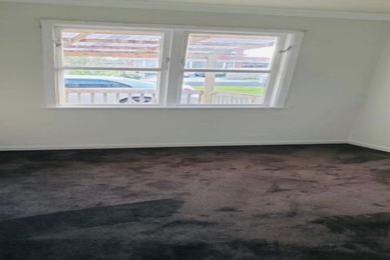 Photo of property in 2 Beaumonts Way, Manurewa, Auckland, 2102