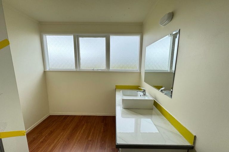 Photo of property in 1233 Alfriston Road, Alfriston, Manurewa, 2576