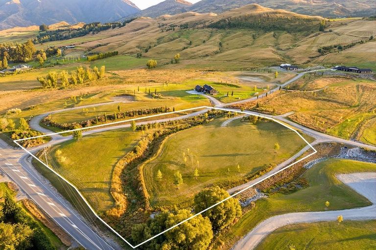 Photo of property in 16 Station Rise, Dalefield, 9371