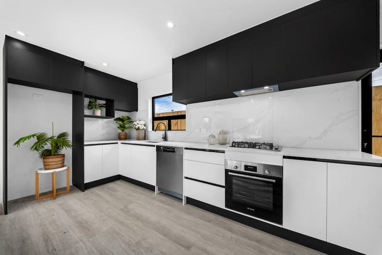 Photo of property in 9 Albert Street, Otahuhu, Auckland, 1062