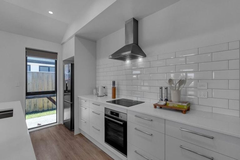 Photo of property in 73 Henshaw Street, Woodend, 7610