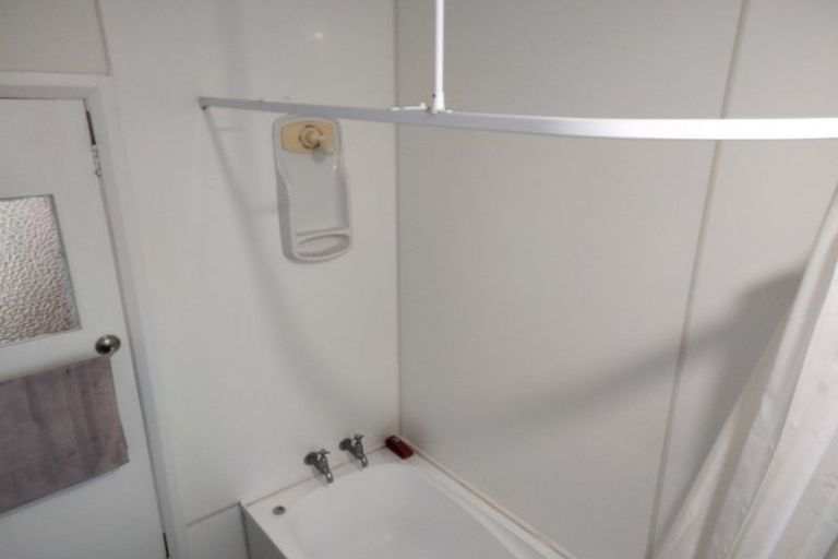 Photo of property in 3 Centre Street, Pahiatua, 4910