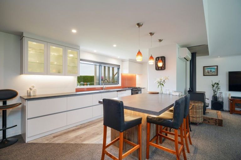 Photo of property in 224 Mill Road South, Seaward Bush, Invercargill, 9871