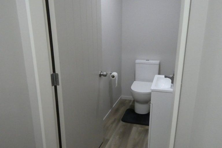 Photo of property in 7 Latimer Way, Petone, Lower Hutt, 5012