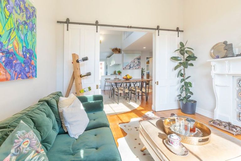 Photo of property in 4 Evelyn Street, Eden Terrace, Auckland, 1021