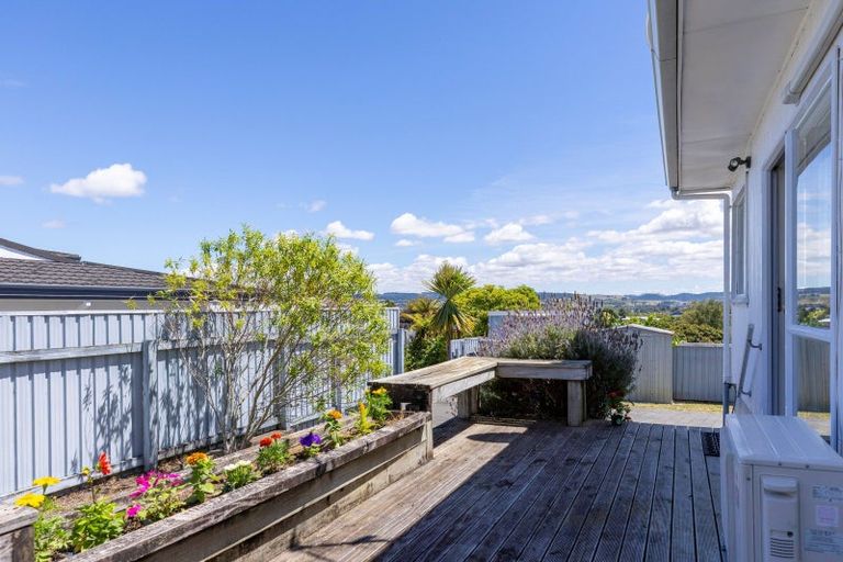 Photo of property in 38 Puriri Street, Hilltop, Taupo, 3330