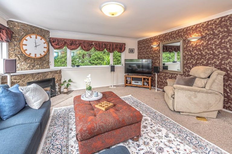 Photo of property in 12 Rawhiti Place, Saint Johns Hill, Whanganui, 4501