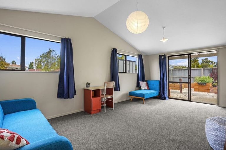 Photo of property in 18 Tilford Street, Woolston, Christchurch, 8062