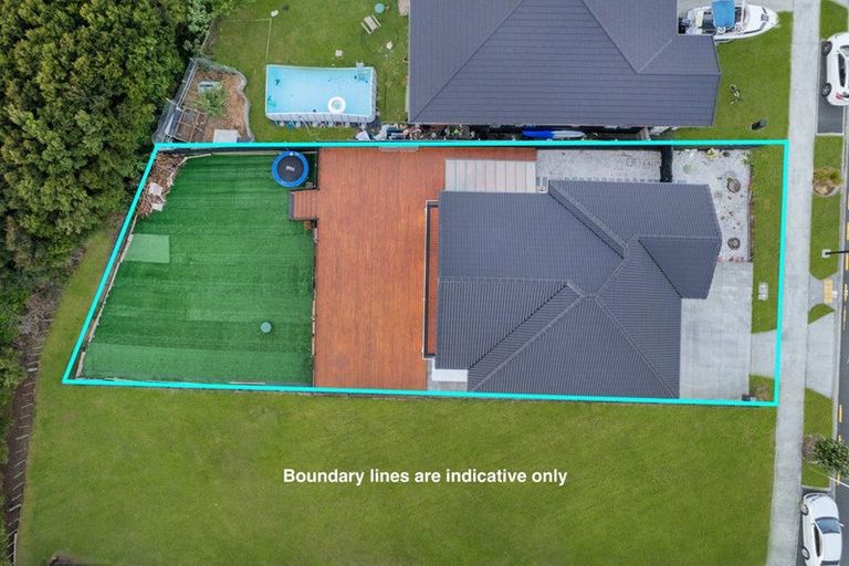 Photo of property in 16 Wheriko Avenue, Glenbrook, 2681