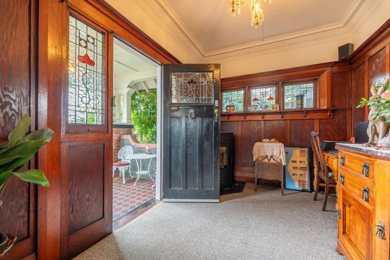 Photo of property in 18 Ure Street, South Hill, Oamaru, 9400