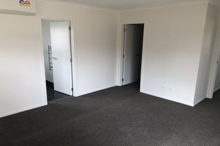 Photo of property in 2 Arahi Place, Rototuna North, Hamilton, 3210