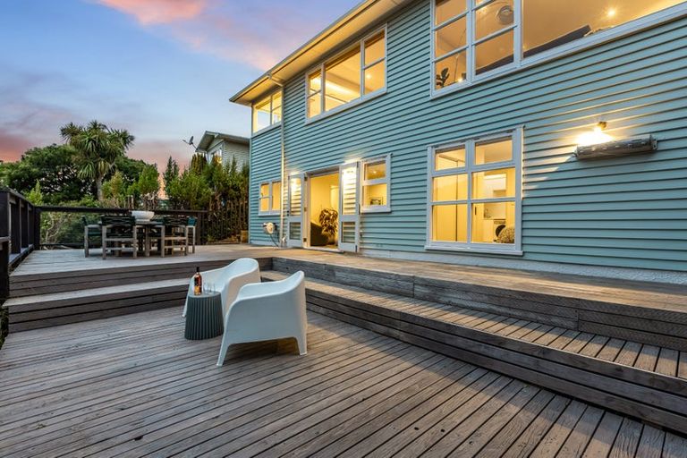 Photo of property in 20 Spencer Street, Crofton Downs, Wellington, 6035