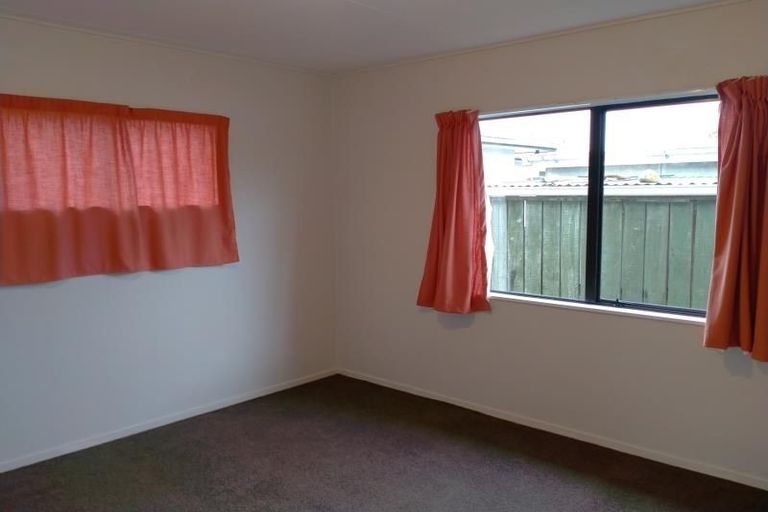 Photo of property in 17 Fleming Crescent, Maraenui, Napier, 4110
