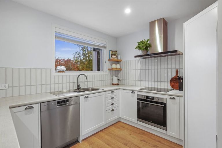 Photo of property in 32 Stackhouse Avenue, Bishopdale, Christchurch, 8053