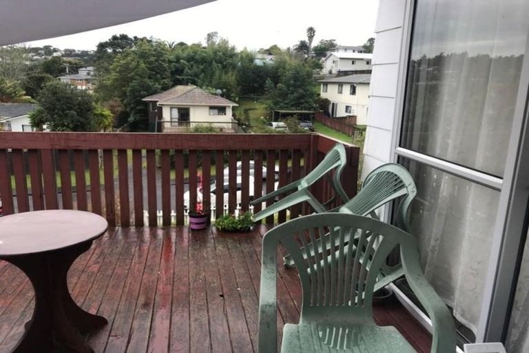 Photo of property in 5 Garner Place, Glenfield, Auckland, 0629