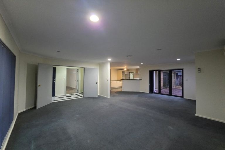 Photo of property in 58 Matene Place, Papamoa Beach, Papamoa, 3118