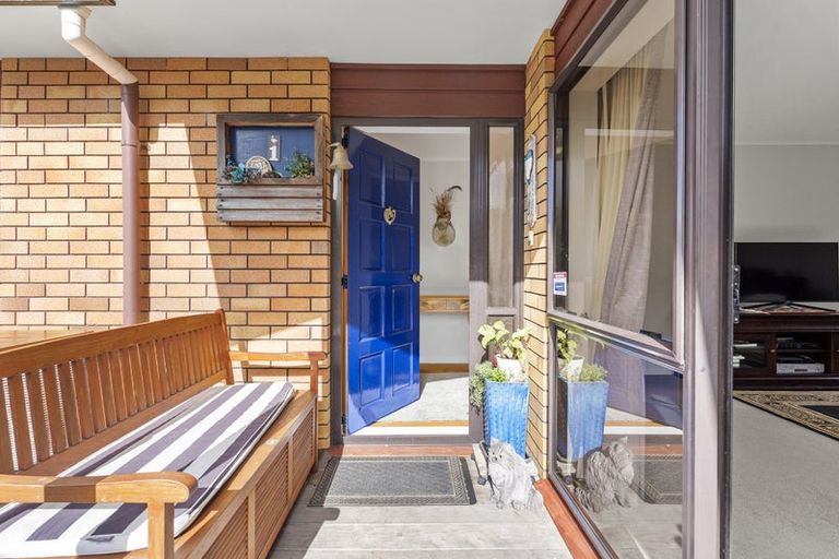 Photo of property in 1 Ascot Way, Orewa, 0931