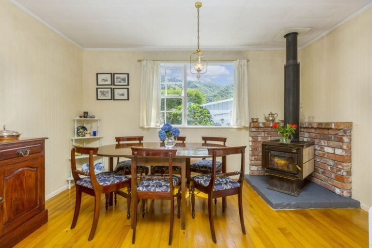 Photo of property in 88 Pasadena Crescent, Totara Park, Upper Hutt, 5018