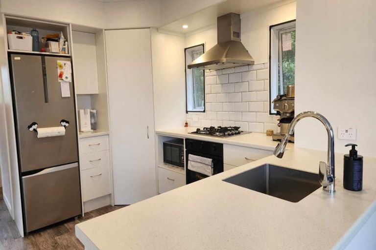 Photo of property in 58 Te Haumi Drive, Paihia, 0200