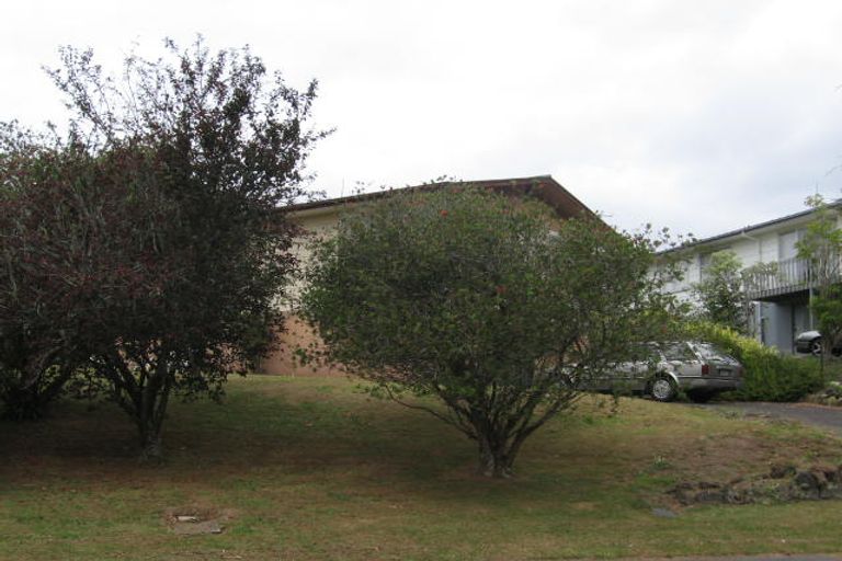 Photo of property in 36 Flaxdale Street, Birkdale, Auckland, 0626