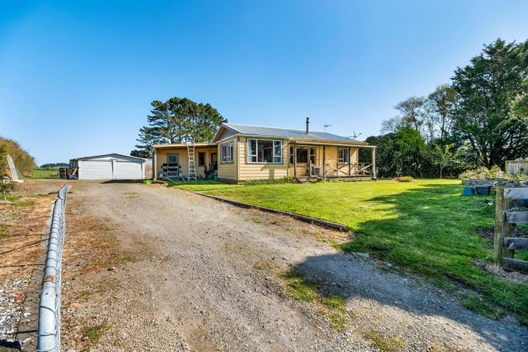 Photo of property in 8 Bird Road, Bird Road, Stratford, 4393