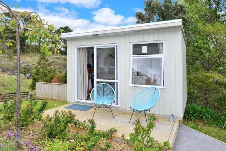 Photo of property in 5 Messenger Road, Stillwater, Silverdale, 0993