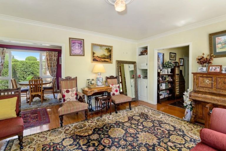 Photo of property in 12a Robertson Street, Glenholme, Rotorua, 3010