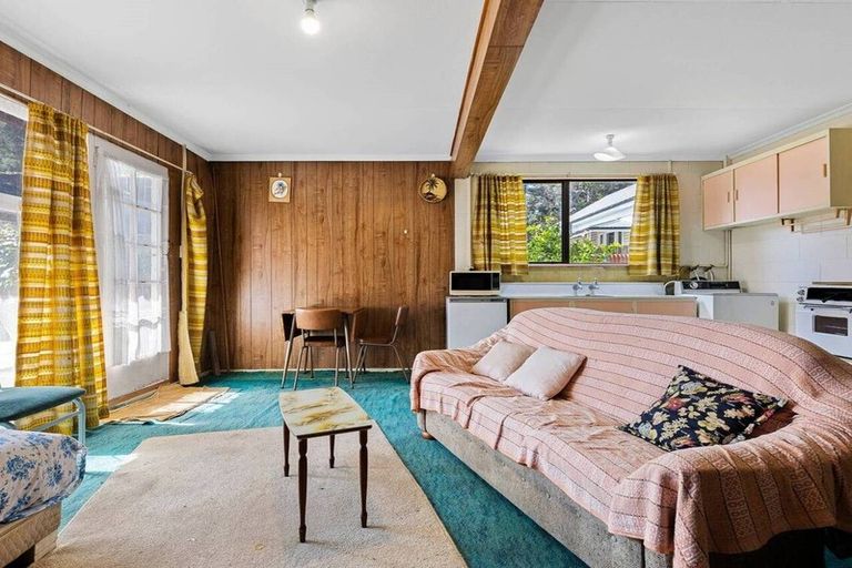 Photo of property in 156 Pages Road, Wainoni, Christchurch, 8061