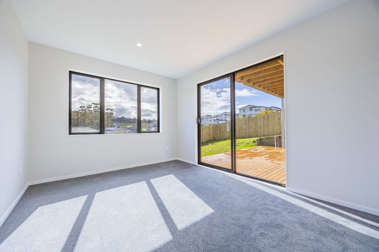 Photo of property in 263 West Hoe Heights, Orewa, 0931