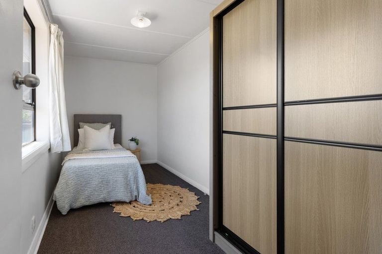 Photo of property in 14 De Havilland Street, Hornby, Christchurch, 8042