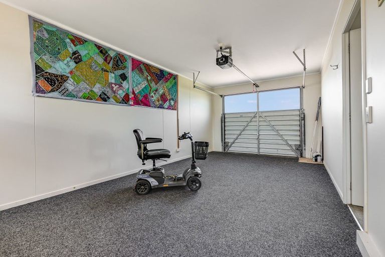 Photo of property in 103/4 Admiral Crescent, Flagstaff, Hamilton, 3210