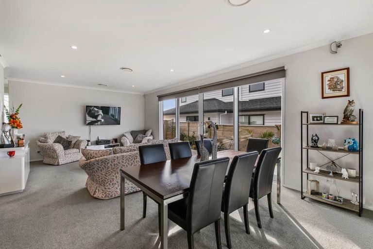 Photo of property in 24 Manuel Road, Silverdale, 0932